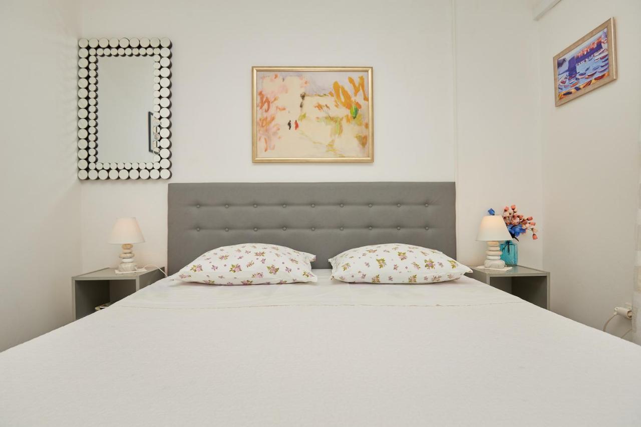 Apartments Dalmatin ดูบรอฟนิก ภายนอก รูปภาพ